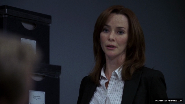 Annie Wersching as Renee Walker in 24 Season 7 Episode 3