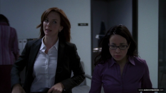 Annie Wersching as Renee Walker in 24 Season 7 Episode 4