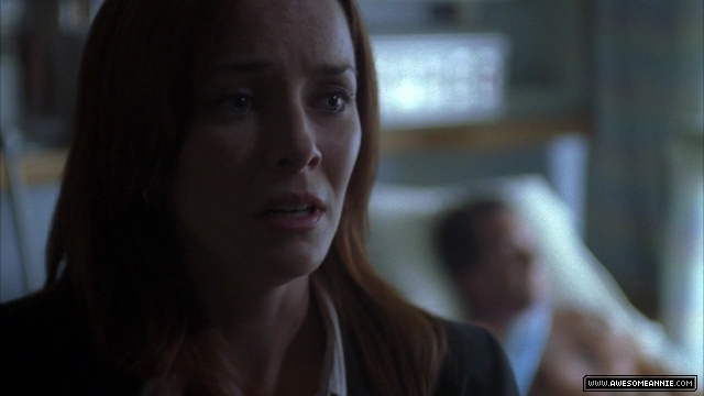 Annie Wersching as Renee Walker in 24 Season 7 Episode 4