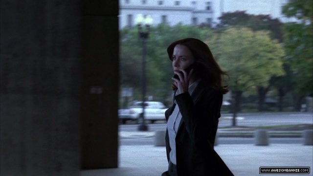 Annie Wersching as Renee Walker in 24 Season 7 Episode 4