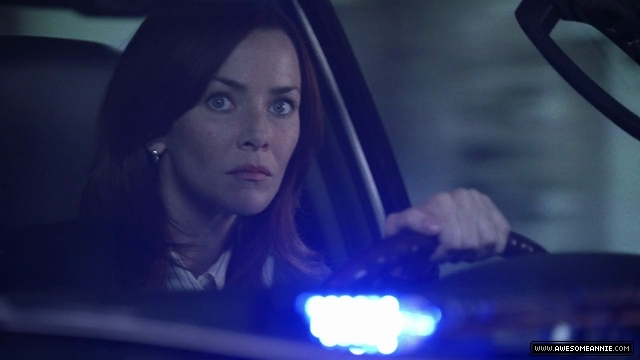 Annie Wersching as Renee Walker in 24 Season 7 Episode 5