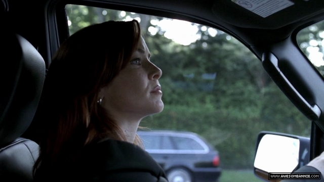 Annie Wersching as Renee Walker in 24 Season 7 Episode 5