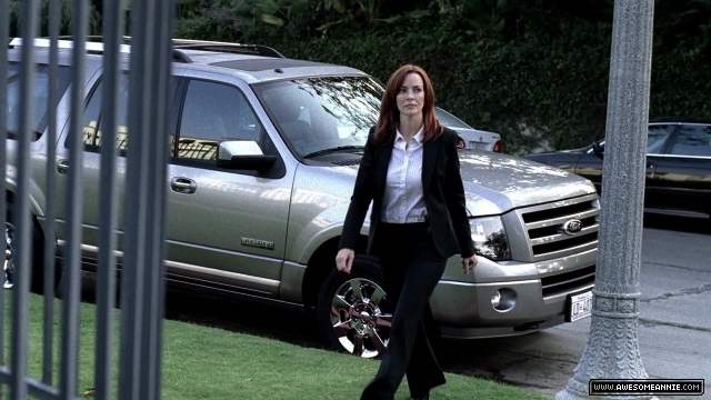 Annie Wersching as Renee Walker in 24 Season 7 Episode 5