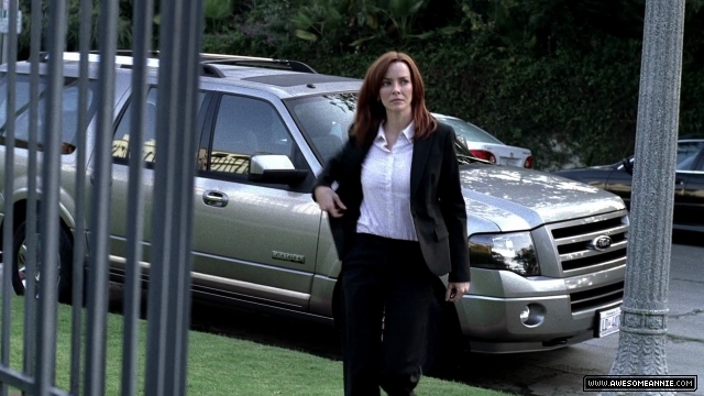 Annie Wersching as Renee Walker in 24 Season 7 Episode 5