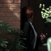 Annie Wersching as Renee Walker in 24 Season 7 Episode 5