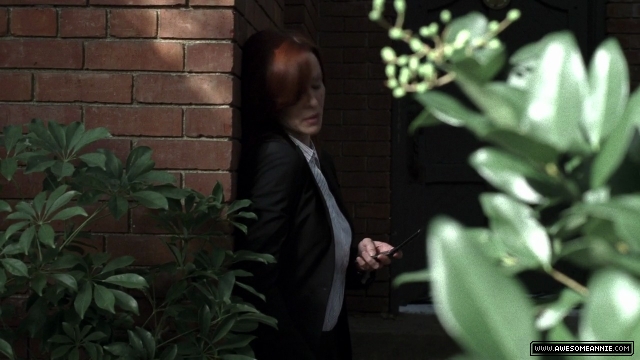 Annie Wersching as Renee Walker in 24 Season 7 Episode 5