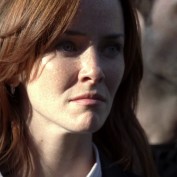 Annie Wersching as Renee Walker in 24 Season 7 Episode 5