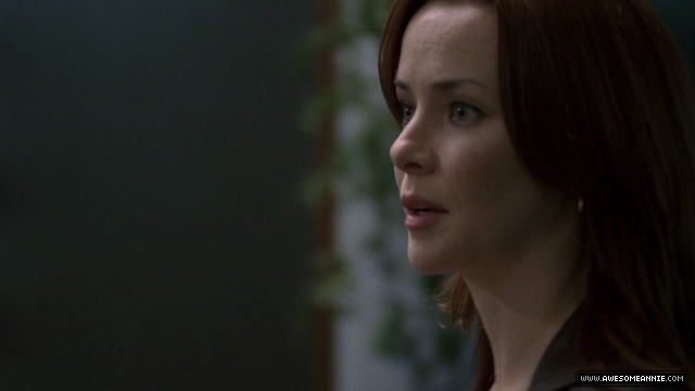 Annie Wersching as Renee Walker in 24 Season 7 Episode 7