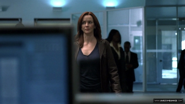 Annie Wersching as Renee Walker in 24 Season 7 Episode 7