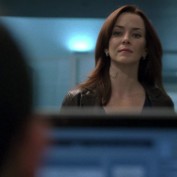 Annie Wersching as Renee Walker in 24 Season 7 Episode 7