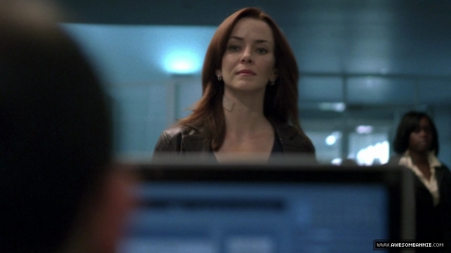 Annie Wersching as Renee Walker in 24 Season 7 Episode 7