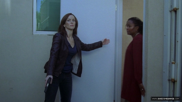 Annie Wersching as Renee Walker in 24 Season 7 Episode 7