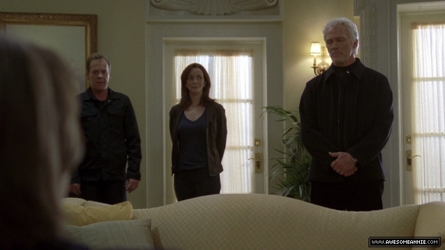 Annie Wersching as Renee Walker in 24 Season 7 Episode 8