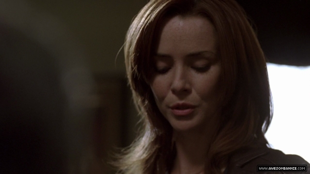 Annie Wersching as Renee Walker in 24 Season 7 Episode 8