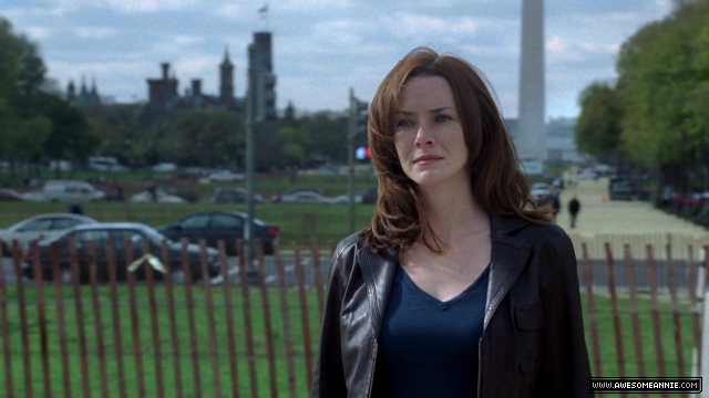 Annie Wersching as Renee Walker in 24 Season 7 Episode 8