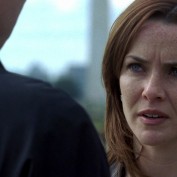 Annie Wersching as Renee Walker in 24 Season 7 Episode 8