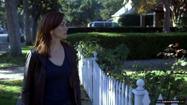 Annie Wersching as Renee Walker in 24 Season 7 Episode 8