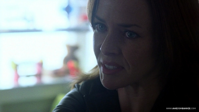 Annie Wersching as Renee Walker in 24 Season 7 Episode 8