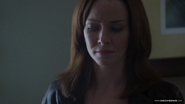 Annie Wersching as Renee Walker in 24 Season 7 Episode 8