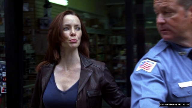 Annie Wersching as Renee Walker in 24 Season 7 Episode 9