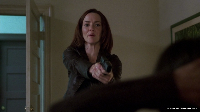 Annie Wersching as Renee Walker in 24 Season 7 Episode 9