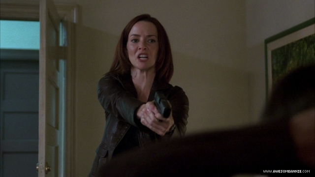 Annie Wersching as Renee Walker in 24 Season 7 Episode 9