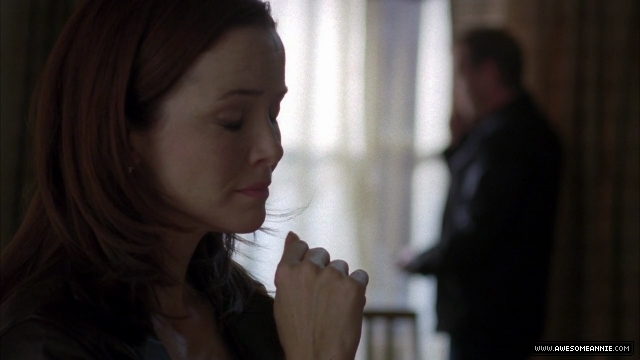 Annie Wersching as Renee Walker in 24 Season 7 Episode 9