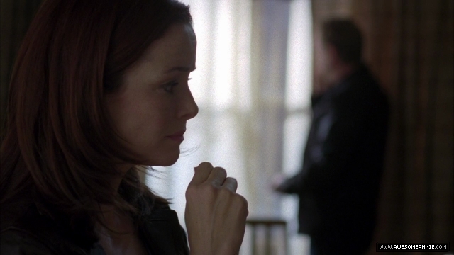 Annie Wersching as Renee Walker in 24 Season 7 Episode 9