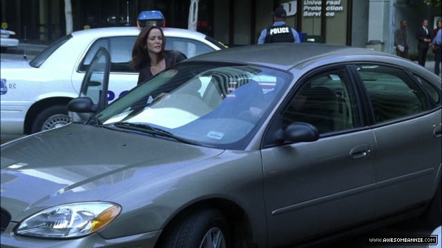 Annie Wersching as Renee Walker in 24 Season 7 Episode 10