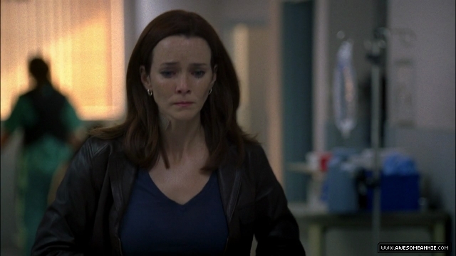 Annie Wersching as Renee Walker in 24 Season 7 Episode 10