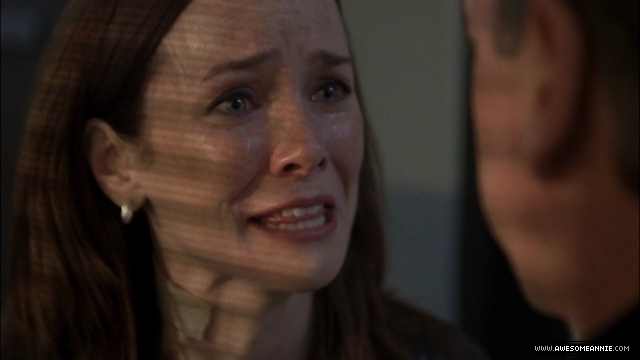 Annie Wersching as Renee Walker in 24 Season 7 Episode 10