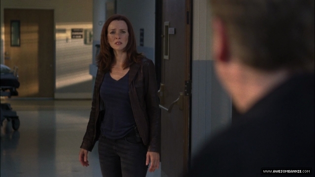 Annie Wersching as Renee Walker in 24 Season 7 Episode 10