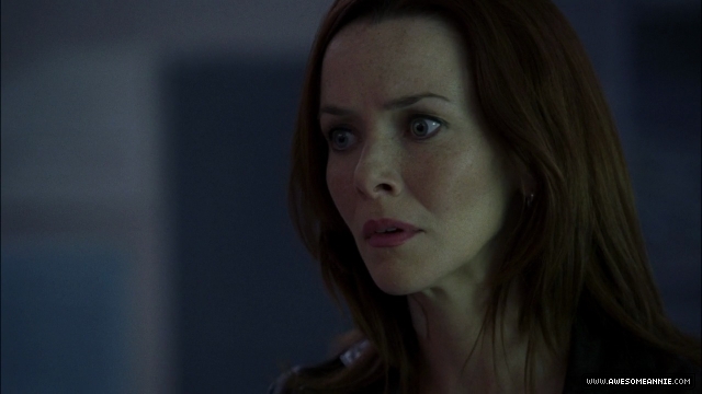 Annie Wersching as Renee Walker in 24 Season 7 Episode 11