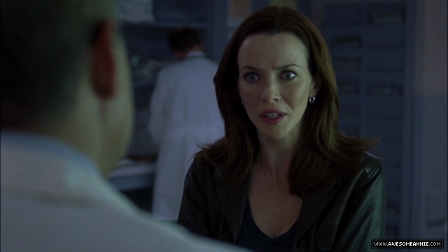 Annie Wersching as Renee Walker in 24 Season 7 Episode 11