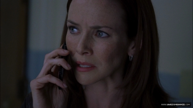 Annie Wersching as Renee Walker in 24 Season 7 Episode 11