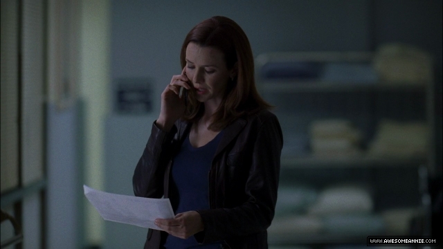 Annie Wersching as Renee Walker in 24 Season 7 Episode 11