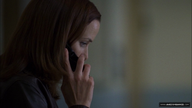 Annie Wersching as Renee Walker in 24 Season 7 Episode 11