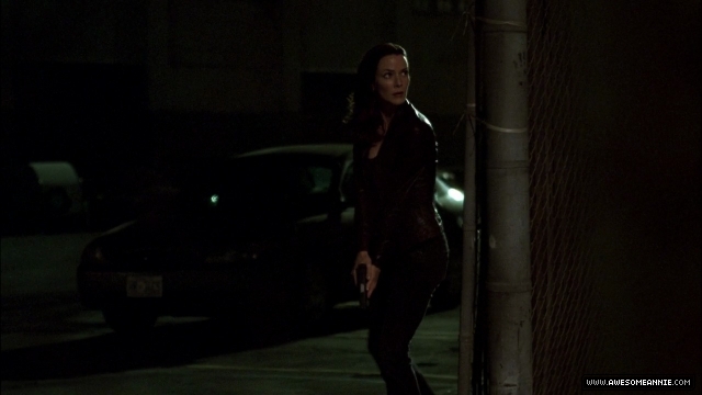 Annie Wersching as Renee Walker in 24 Season 7 Episode 11