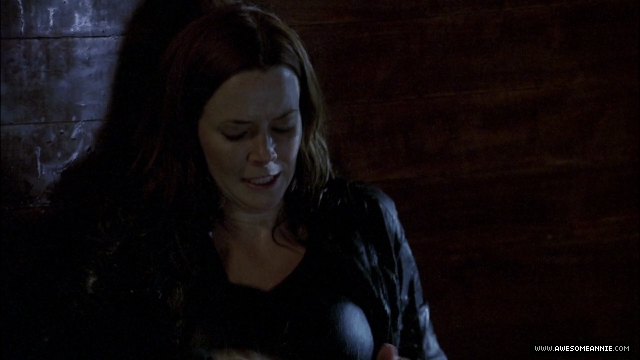 Annie Wersching as Renee Walker in 24 Season 7 Episode 11