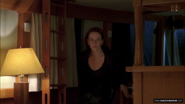 Annie Wersching as Renee Walker in 24 Season 7 Episode 11