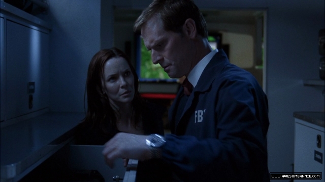 Annie Wersching as Renee Walker in 24 Season 7 Episode 12