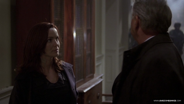 Annie Wersching as Renee Walker in 24 Season 7 Episode 13