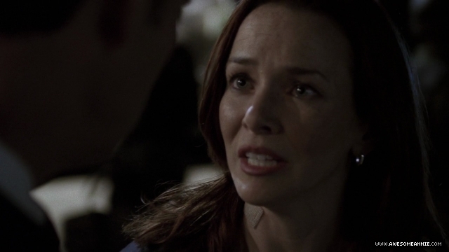 Annie Wersching as Renee Walker in 24 Season 7 Episode 13