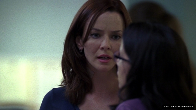 Annie Wersching as Renee Walker in 24 Season 7 Episode 14