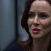 Annie Wersching as Renee Walker in 24 Season 7 Episode 14