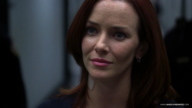 Annie Wersching as Renee Walker in 24 Season 7 Episode 14