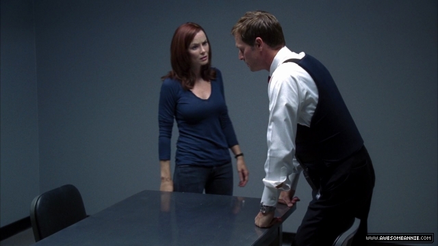 Annie Wersching as Renee Walker in 24 Season 7 Episode 16