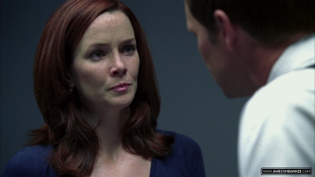 Annie Wersching as Renee Walker in 24 Season 7 Episode 16