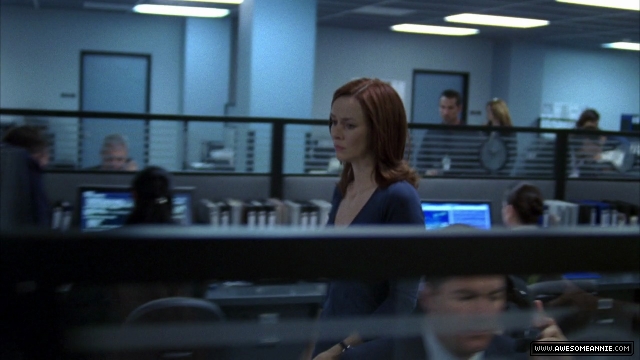 Annie Wersching as Renee Walker in 24 Season 7 Episode 16