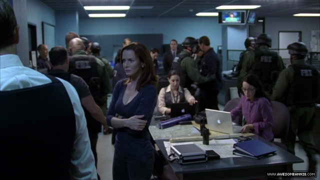 Annie Wersching as Renee Walker in 24 Season 7 Episode 16